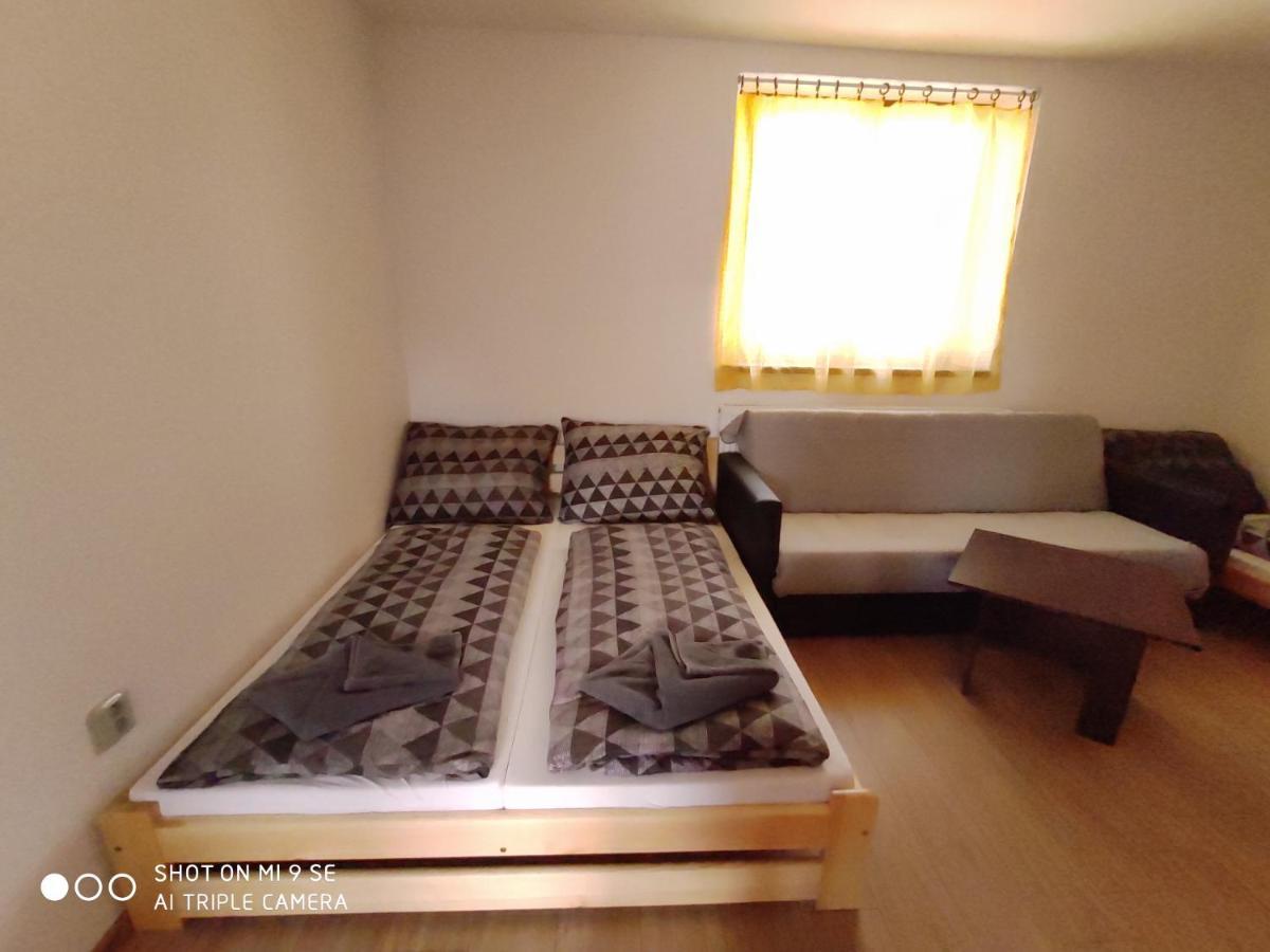 Apartmany Opolany Eksteriør bilde